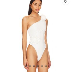 NWT Bardot Lilita Bodysuit in Orchid White